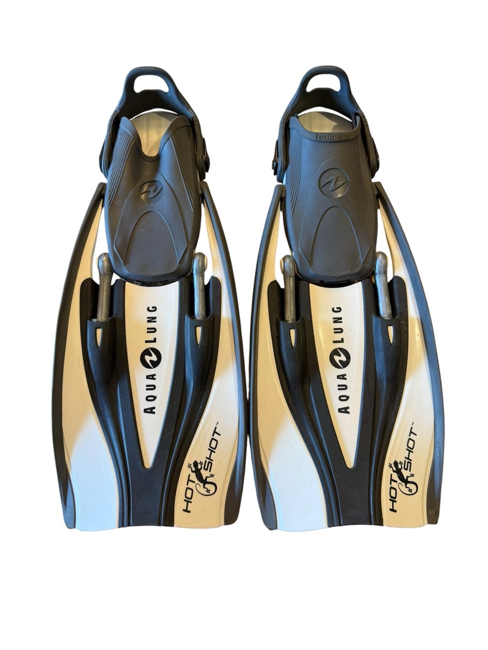 Aqua Lung Hot Shot Regular Adult Swim Fins in Black & White